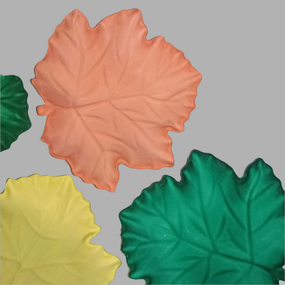 Maple leaf tray